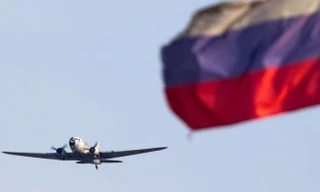 Nga dừng hoạt động 8 sân bay khi Ukraine mở cuộc không kích quy mô lớn