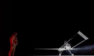 Bán đảo Crimea rung chuyển trước hàng loạt tên lửa và máy bay không người lái