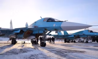 Nga bổ sung lô cường kích - ném bom Su-34 mới vào kho vũ khí