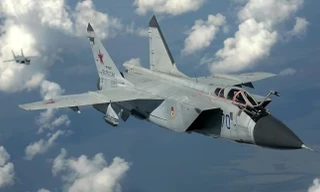 Nga phóng ồ ạt UAV và tên lửa, Ukraine kích hoạt hệ thống phòng không