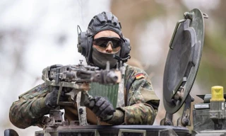 Đức chi hàng tỷ euro để tăng cường quốc phòng