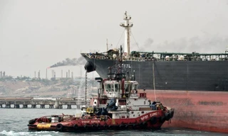 Mỹ bắt đầu dỡ dầu từ tàu Marinera bị thu giữ