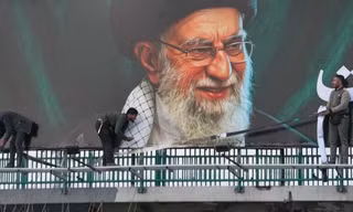 Từ Camera AI đến kế hoạch hạ sát Lãnh tụ tối cao Iran