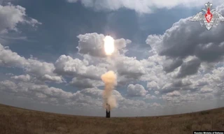 Nga lên tiếng về vụ phóng tên lửa đạn đạo siêu thanh Oreshnik