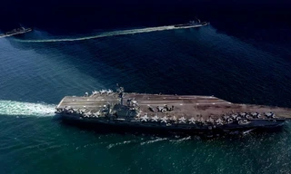 Iran tập kích tàu sân bay USS Abraham Lincoln bằng tên lửa đạn đạo, Mỹ lên tiếng
