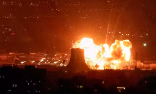 Iran bắt đầu khôi phục các cơ sở dầu mỏ và hạ tầng giao thông sau cuộc tấn công của Mỹ - Israel