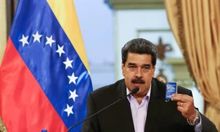 Thụy Sĩ tuyên bố đóng băng tài sản của Tổng thống Venezuela Nicolas Maduro
