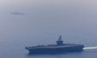 Mỹ điều 10.000 binh sĩ, hàng chục máy bay, tàu chiến phong toả eo biển Hormuz