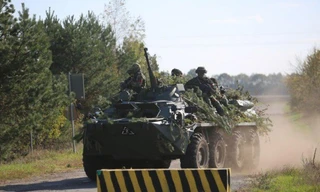 Ukraine điều quân từ biên giới Belarus đến 3 điểm nóng trên tiền tuyến