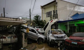 Bão Kalmaegi để lại hậu quả nặng nề khi quét qua Philippines