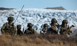 Đan Mạch rục rịch đưa thêm quân đến đảo Greenland