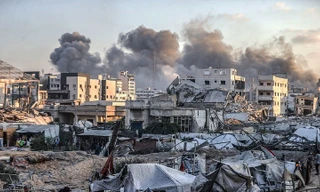 Bộ trưởng Quốc phòng Israel: 'Gaza đang bốc cháy'