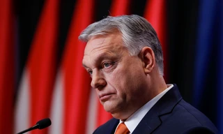 Thủ tướng Hungary thúc giục Ukraine từ bỏ ý định gia nhập NATO