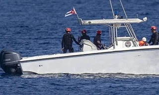 Lực lượng tuần tra bờ biển Cuba đụng độ với tàu cao tốc Mỹ