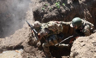 Nguồn tin Ukraine xác nhận Nga đạt được bước tiến trên ba mặt trận