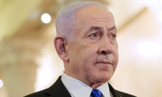 Thủ tướng Israel bị ngộ độc, tòa án hoãn xét xử cáo buộc tham nhũng