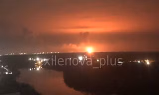 Ukraine tập kích cảng biển, nhà máy lọc dầu của Nga bằng máy bay không người lái