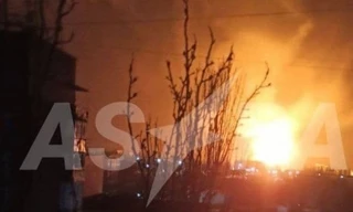 Nga - Ukraine tiếp tục tấn công qua lại trong lúc đàm phán hòa bình