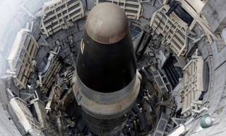 Phó Tổng thống Mỹ bảo vệ quyết định nối lại thử nghiệm vũ khí hạt nhân