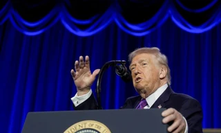 Mỹ - Iran chuẩn bị đàm phán: Tổng thống Donald Trump ưu tiên ngoại giao, nhưng vẫn để ngỏ lựa chọn quân sự