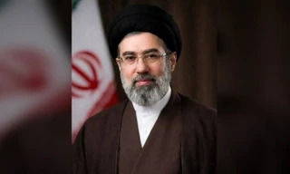 Lực lượng Vệ binh Cách mạng Iran thề trung thành với lãnh tụ mới