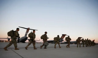 Hàng nghìn lính dù Mỹ đến Trung Đông, sẵn sàng cho mọi kịch bản ở Iran