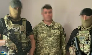 Kiev tuyên bố phát hiện nội gián giúp Nga tấn công các sân bay quân sự Ukraine