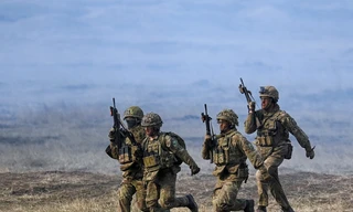 Nghị sĩ Mỹ lo ngại khả năng Washington triển khai lực lượng trên bộ tới Iran