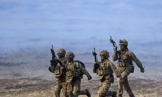 Nghị sĩ Mỹ lo ngại khả năng Washington triển khai lực lượng trên bộ tới Iran