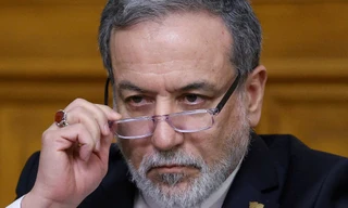 Mỹ muốn lập liên minh bảo vệ Eo biển Hormuz, Iran lập tức phản ứng