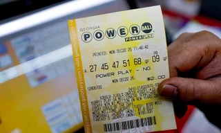 Một người trúng giải độc đắc lớn thứ hai trong lịch sử Mỹ vào đúng ngày Giáng sinh