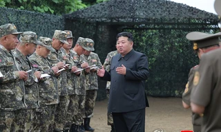 Chủ tịch Triều Tiên giám sát diễn tập pháo binh, kêu gọi tăng cường năng lực chiến đấu