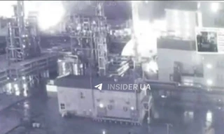 Ukraine lần đầu tiên tấn công giàn khoan dầu Nga trên Biển Caspi