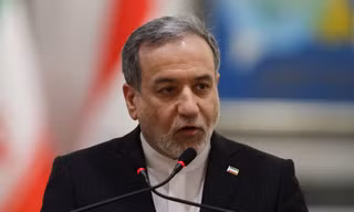 Iran cảnh báo 'sẽ dạy cho Israel một bài học'