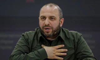 Bê bối tham nhũng rúng động Kiev: Quan chức an ninh cấp cao của Ukraine bị thẩm vấn