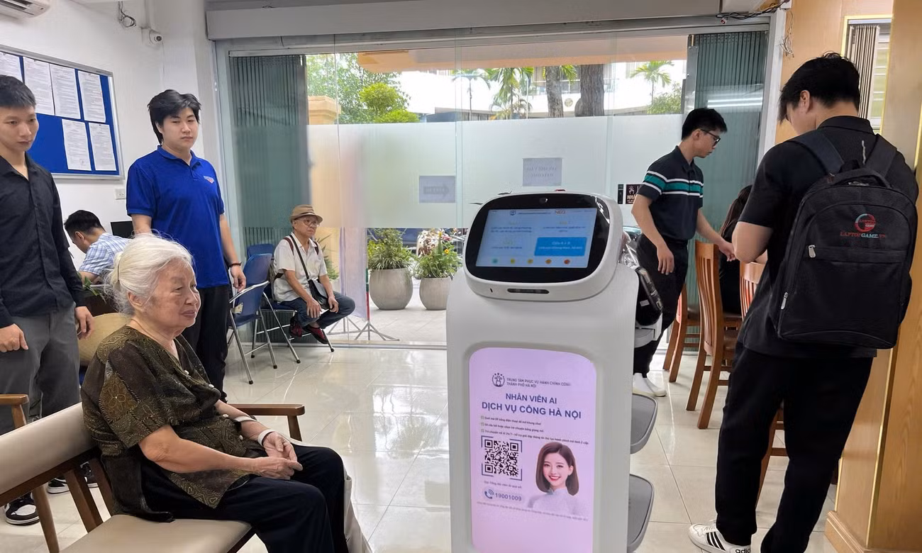 Hà Nội sẽ phục vụ tại nhà cho người trên 80 tuổi nhận lương hưu, trợ cấp bảo hiểm xã hội