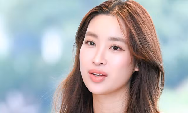 Đỗ Mỹ Linh: 'Quy trình chấm Hoa hậu Việt Nam rất khắt khe'