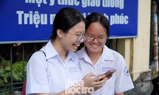 Môn Ngữ văn thi tốt nghiệp THPT năm 2026: Sĩ tử dự đoán phổ điểm tập trung ở ngưỡng 6-7