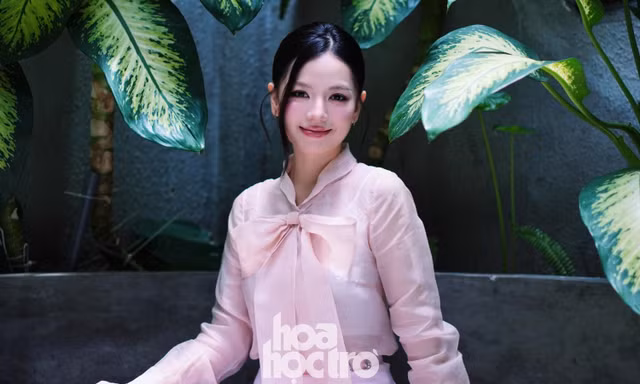 Hạ Anh - "Ngọc nữ trăm tỷ" của Mưa Đỏ đi học làm nails để "Lên Hương"