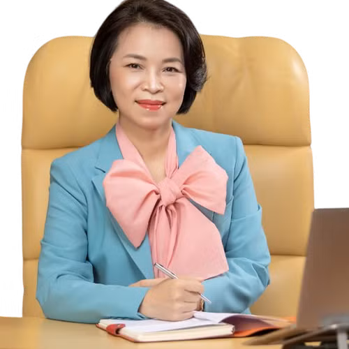 pham-thu-huong-17587989824271807468882-93-0-658-1080-crop-1758799001862702494497-photoroom.png
