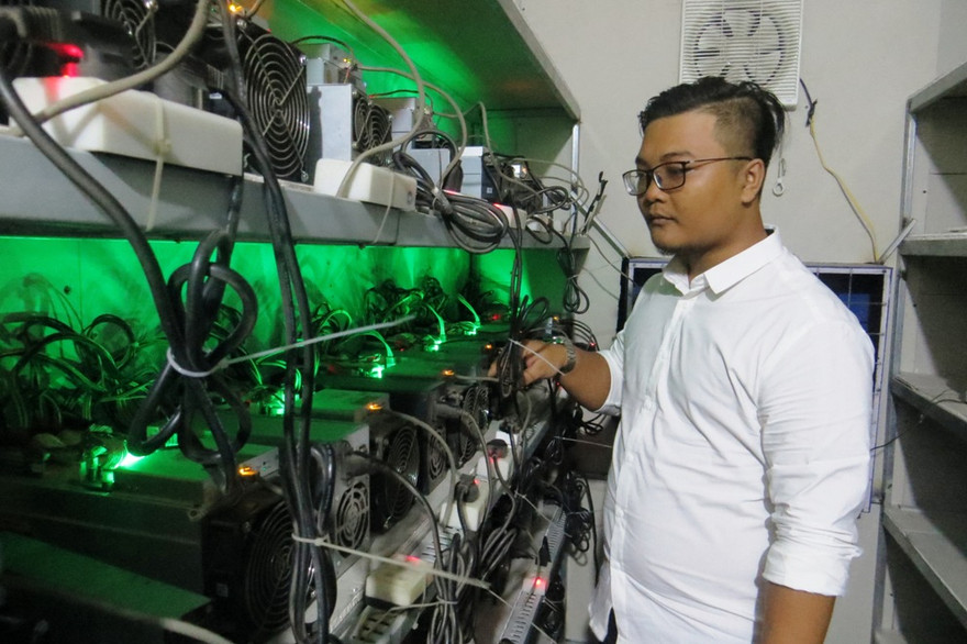 Nơi giữ thuê máy đào Bitcoin