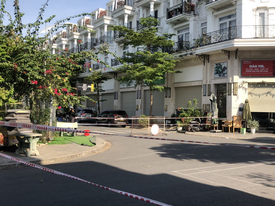Một số căn hộ trong khu dân cư Cityland bị phong toả chiều ngày 4/12