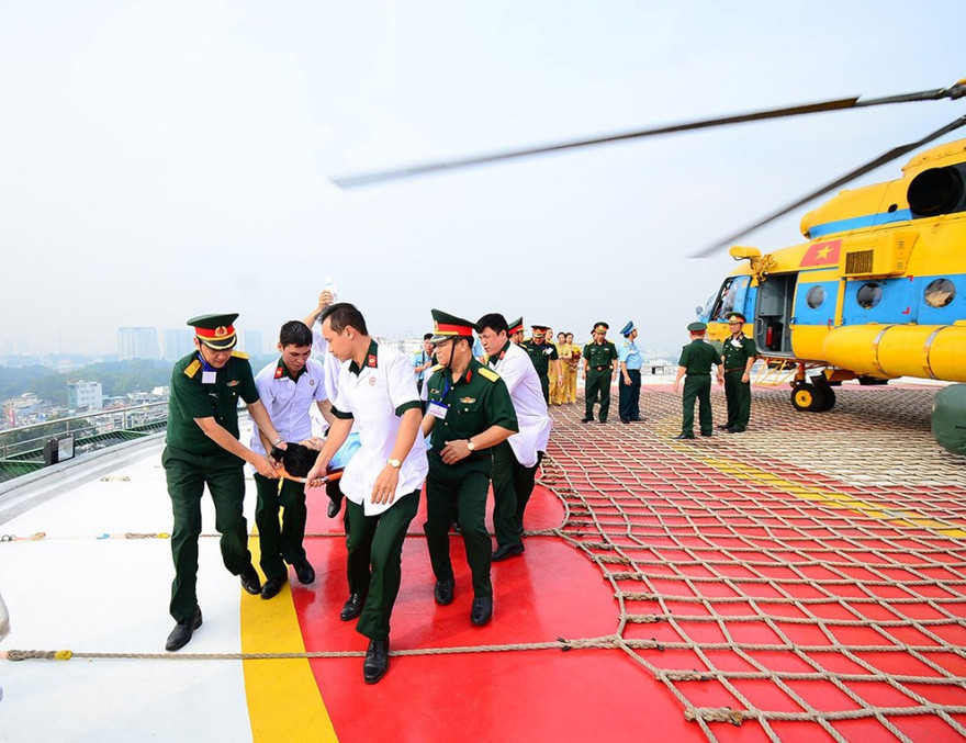 TPHCM sẽ vận chuyển cấp cứu ngoại viện bằng đường thủy, hàng không