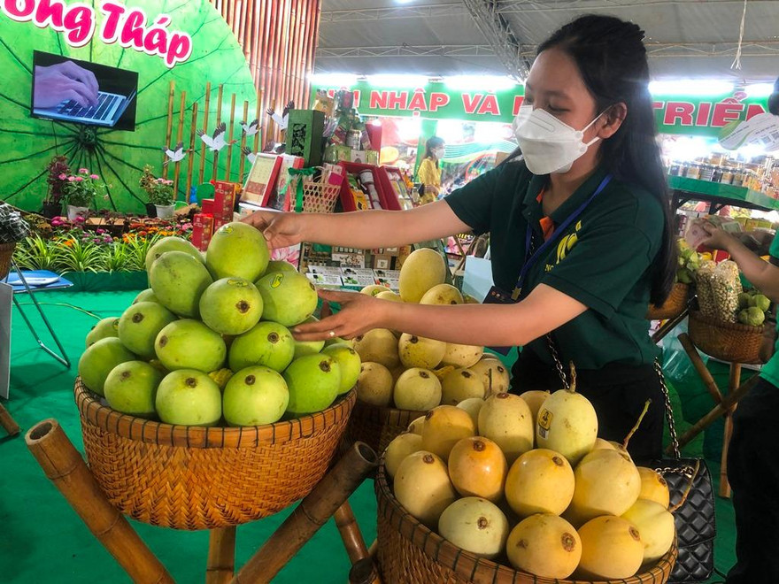 Đặc sản Đồng Tháp giới thiệu tại TPHCM