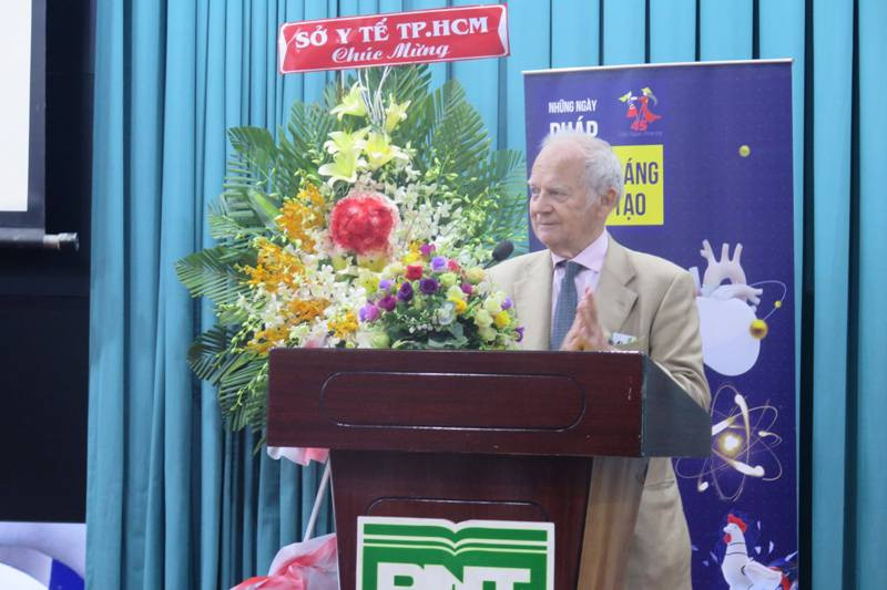 Đã có 11 người được ghép tim nhân tạo thành công 