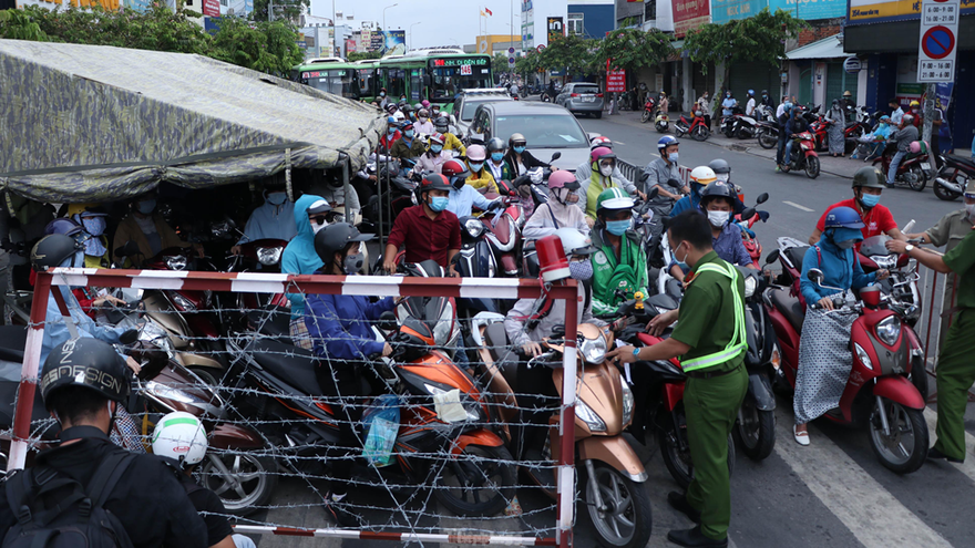 Quận Gò Vấp giãn cách theo Chỉ thị 16 từ ngày 51/5 (ảnh: Ngô Bình)