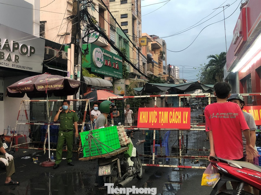 Khu Mả Lạng (Q.1) vẫn đang còn trong diện cách ly, phong tỏa