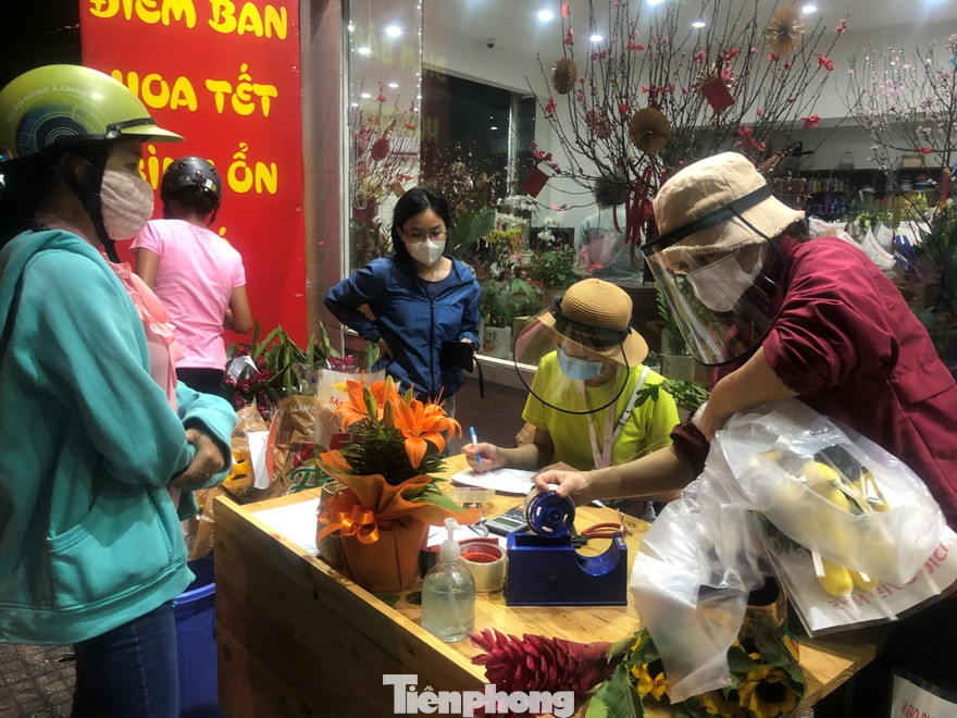 Vừa phòng dịch, vừa kinh doanh