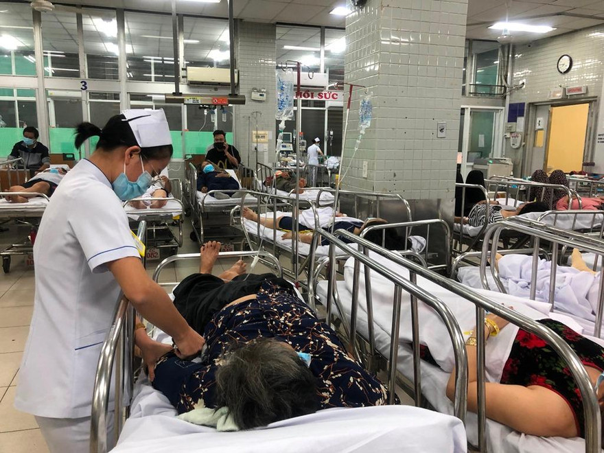 Cấp cứu bệnh nhân dịp tết tại Bệnh viện ở TPHCM