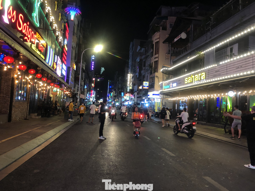 Khu vực Bùi Viện, Q.1